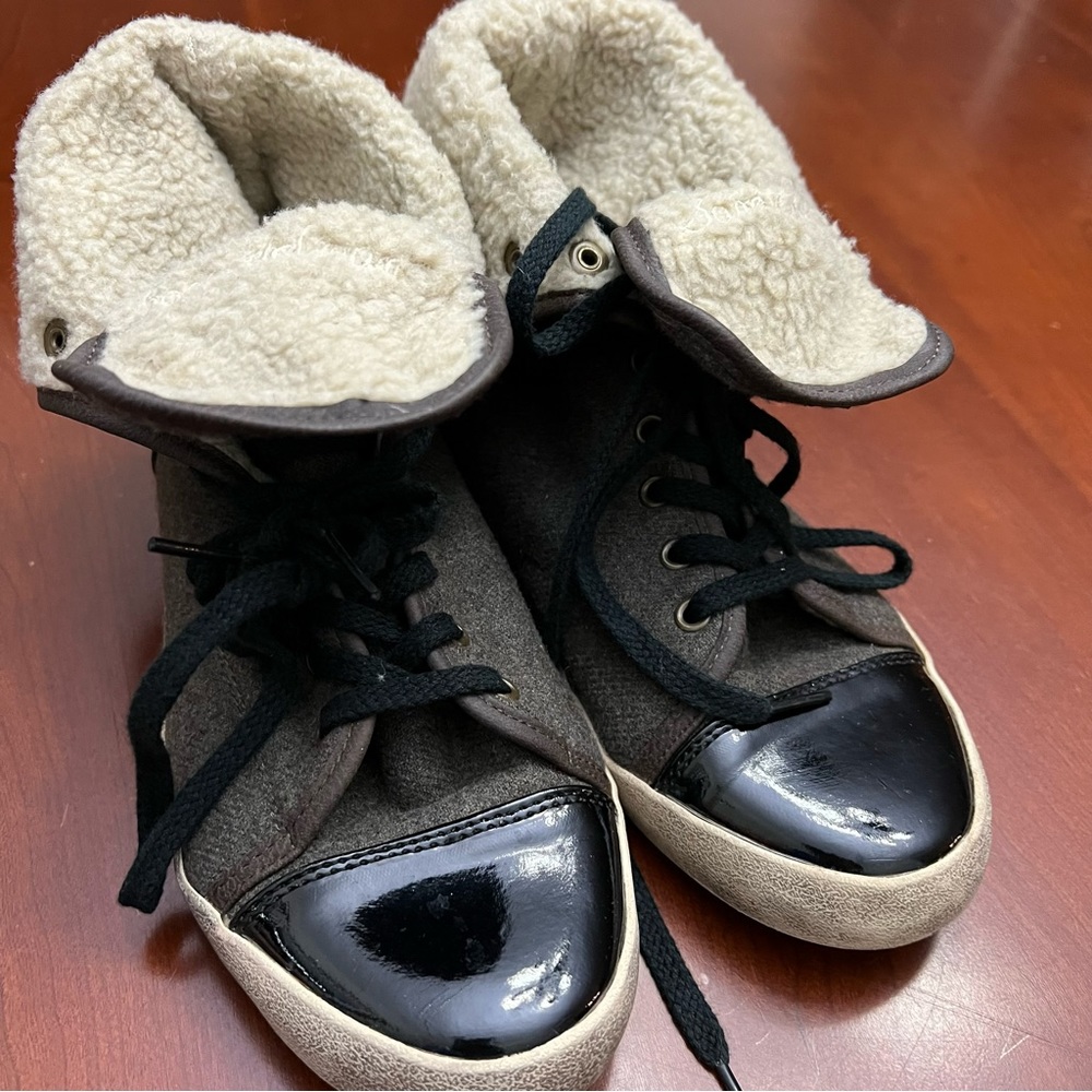 Sam Edelman hi /low top sneakers with faux shearing lining shoes size 7.5